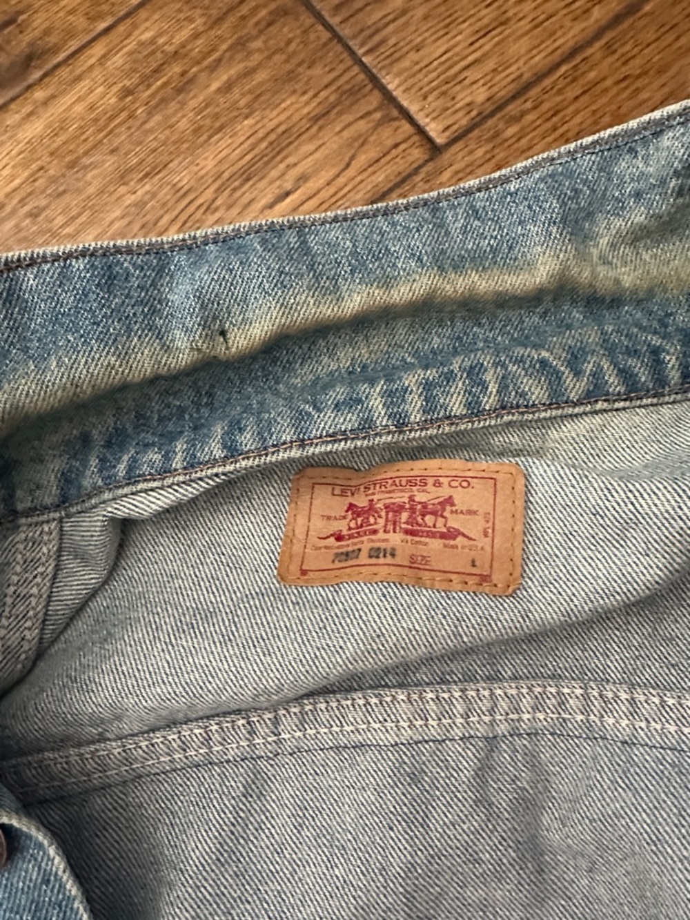 Refurbished Dior levi Blue Denim Jacket with Multicolor Paisley oversized large - Picture 3 of 3